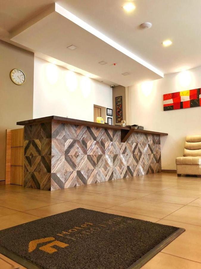 Hm Hotel Expo Inn Bogota Ngoại thất bức ảnh
